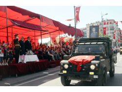 Sivas'ta Zafer Bayramı Coşkuyla Kutlandı