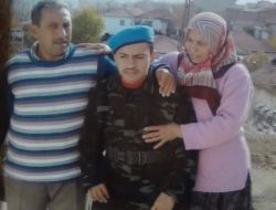 Engelli İki Çocuğunu Hastaneye Götürebilmek İçin Ehliyet Aldı