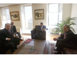 Davutoğlu Bm Mülteciler Yüksek Komiseri Antonio Guterres'i Kabul Etti