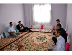 Suruç Emniyet Müdürü Şehit Ailelerini Ziyaret Etti