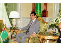 Berdimuhamedov: Dünyaca Ünlü Bir Türkmen-türk Üniversitesini Kuracağız