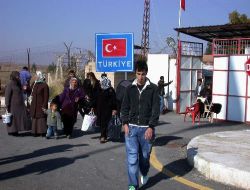 Karkamış'ta Sınır Ötesi Bayramlaşma Heyecanı Yaşanıyor