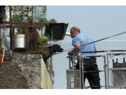 Yangına Terasta Bağlı Olarak Yakalanan 'Karabaş' İsimli Köpek Sağ Kurtuldu