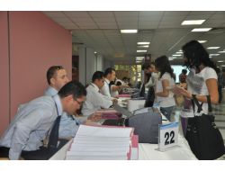 Ege Üniversitesi'nde Kayıt İşlemi 1 Dakika Sürüyor