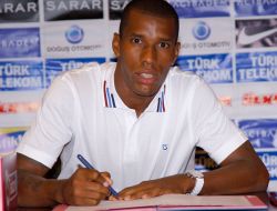 Trabzonspor, Emerson İle 2 Yıllık Sözleşme İmzaladı