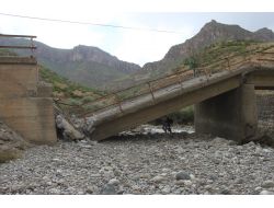 Saldırı Sonrası İlçeden Görüntüler