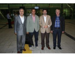 Üstün: Chp’li Vekillerin Gelmemiş Olması İzah Edilemez Bir Durum