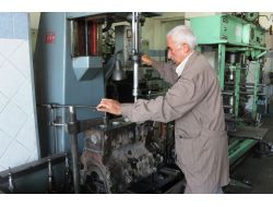 54 Yıllık Esnaf Ali Hasköse 'Yılın Ahisi' Seçildi