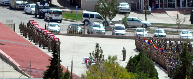 "ŞEHİTLERİMİZİ UĞURLUYORUZ"