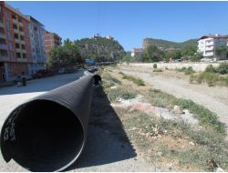 Kolaz Çayı'nın Islahı İçin İlk Kazma Vuruldu