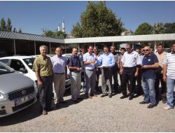 Köylerdeki Hayvanların Aşılanmasının Takibi İçin Otomobil Dağıtıldı