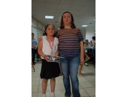 Bolu'da Yaz Etkinliklerine Katılan Öğrencilere Sertifikaları Verildi