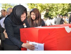 Şehit Üsteğmen Çiftçi, Afyonkarahisar'da Toprağa Verildi