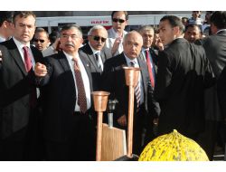 Çiçek: Ülkemizin Karşılaştığı Sorunları Biz Çözeceğiz (Fotoğraf İçin)