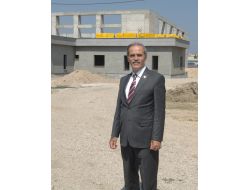 Bursa'da Spor Tesisi İnşaatları Sürüyor