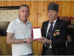 Gaziler Derneği Yönetimi, Çilek Halk Otobüsçüleri Kooperatifi'ni Ziyaret Etti