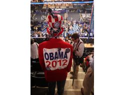 First Lady Konuşmasıyla Demokratları Ateşledi!