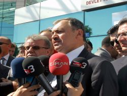 Bakan Eroğlu Yaralı Askerleri Hastanede Ziyaret Etti