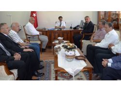 İşadamlarından Vali Şahin’e Ziyaret