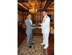 Tümamiral Özbal Başkan Yazıcı'yı Ziyaret Etti