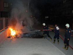 PKK Yandaşları Polis Karakoluna Molotof Kokteyli, Havai Fişek Ve Taşlarla  Saldırdı!