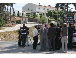 Ölen Kaçakların Yakınlarının Bekleyişi Sürüyor