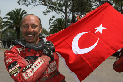 Kemal Merkit'i kaybettik!!