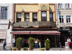 DAVUTOĞLU HADDAD'LA KÖFTE YEDİ