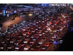 Rusya, İlk 7 Ayda İthal 626 Bin Otomobile 12 Milyar Dolar Ödedi