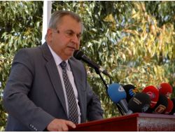 Kktc Başbakanı Küçük İki Bakanı Görevden Aldı