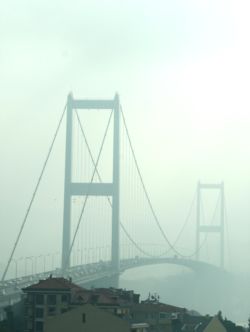 İstanbul'a  Yine Sis Çöktü!