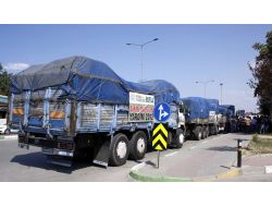 Bursa İhh Suriyeli Mültecilere 3 Kamyon Yardım Gönderdi