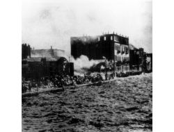 İzmir Yangınını Türklerin Çıkardığını İspatlayan Bir Belge Yok