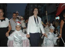 Ak Parti İzmir İl Kadın Kolları'ndan Sünnet Şöleni