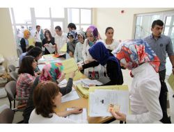 Rize'de Üniversiteye 3 Bin 323 Öğrenci Kayıt Yaptırdı