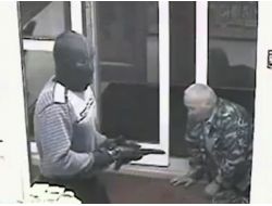 Rusya'da 4 Kişilik Gasp Çetesi, Yaşlı Güvenlik Görevlisini Böyle Öldürdü