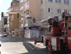 Kadıköy'de Şüpheli Paket Alarmı