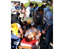 İki Minibüsün Karıştığı Kazada 6 Kişi Yaralandı