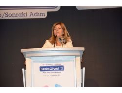 Bakan Yıldırım: İnterneti Yasaklarla Terbiye Etmek Mümkün Değil