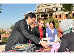 Keçiören Belediyesi'nden İhtiyaç Sahibi Ailelerin Çocuklarına Eğitim Yardımı