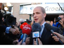 Hollanda Halkı Sandık Başına Gitti