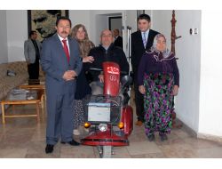 Gurbetçiler Afyonkarahisar’daki Engellileri Unutmadı