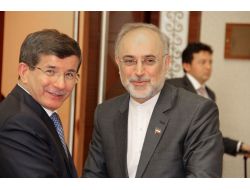 Davutoğlu, İranlı Mevkidaşı Salihi İle Görüştü!