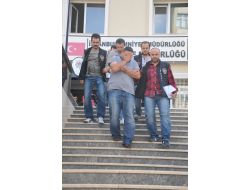 Dizel Araca Benzin Koyan Hırsızlar Yakayı Ele Verdi