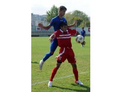 Samsunspor U17 Takımı Yönetimin Yüzünü Güldürdü