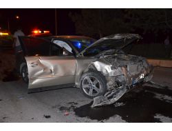 Niğde’de Trafik Kazasında Biri Bebek 9 Kişi Yaralandı