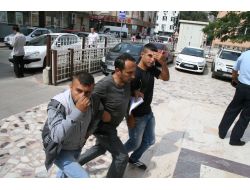 81 Yaşındaki Yaşlı Adamı Hastaneye Giderken Soydular