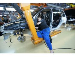 Rusya’da Otomobil Sektörü Yüzde 12,4 Büyüyecek