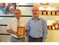 Necattin Demirtaş, Karadeniz'in 'En Güvenilir Başkanı' Seçildi