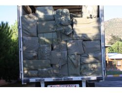 Çorum'da Tır Dolusu Gümrük Kaçağı Eşya